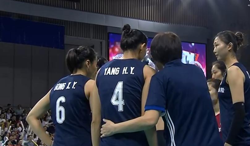 科技重塑賽場體驗,排球比賽中發球技術的革新與挑戰