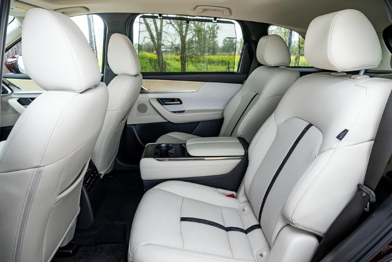 "2024全年資料免費大全功能"的:策略優化計劃_流線型版2.11