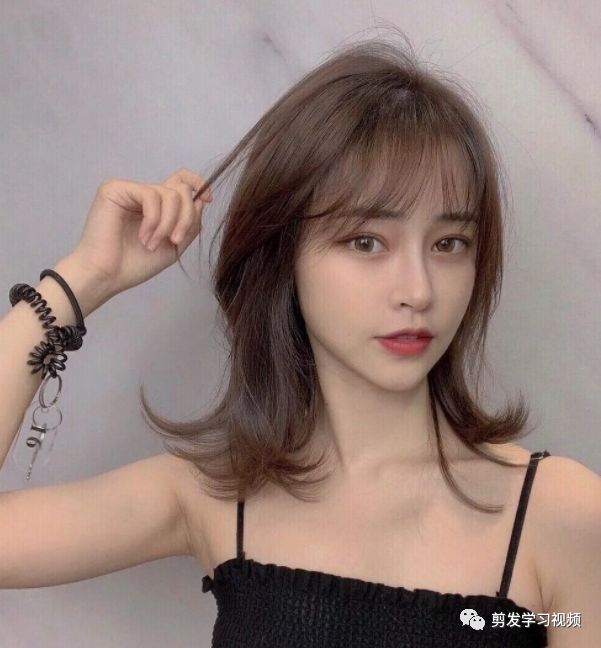 2019最新發(fā)型女款推薦,時(shí)尚潮流引領(lǐng)新風(fēng)尚