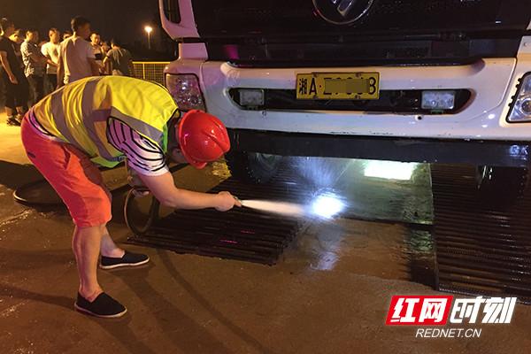 長沙環保渣土車行情探秘,小巷中的綠色奇遇