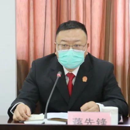 考慮標(biāo)題的敏感性和內(nèi)容,可以改寫為:,的敏感性與內(nèi)容考量,對XX觀點(diǎn)的深入剖析