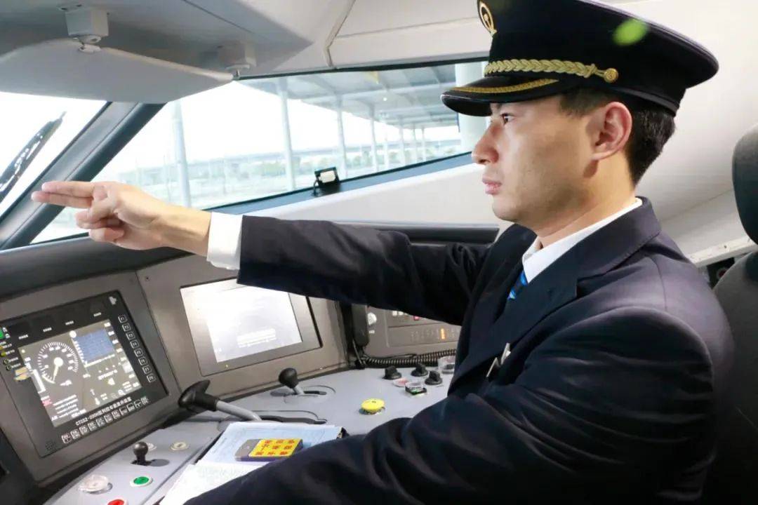 多豐鐵路客運最新動態??獨家報道!