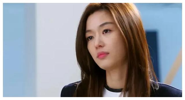 韓國明星R,熒幕魅力背后的自信與成就感之源