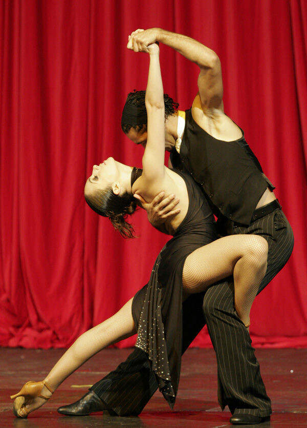 最新交誼舞曲,時代旋律與躍動節奏的完美融合