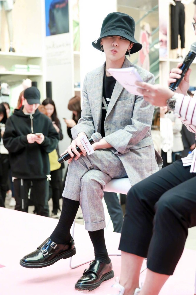 權志龍,音樂、時尚與創新的不斷前行之路最新動態