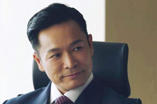 傻演員與小巷寶藏,特色小店的奇妙探險之旅