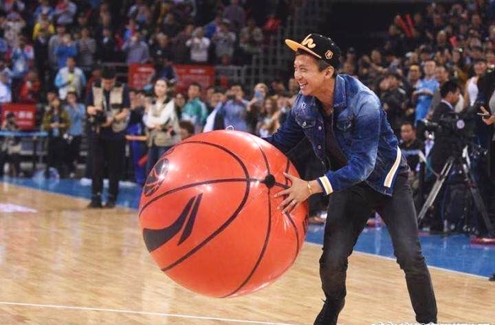 激情籃球大戰(zhàn),幽默競技的完美融合!