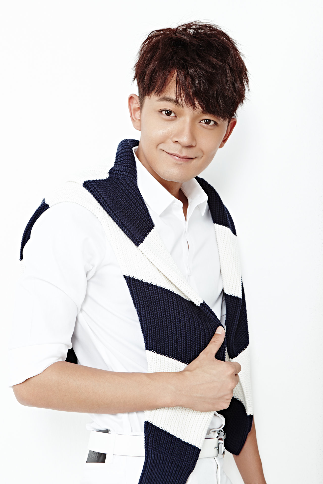 演員閆肅,與自然美景對話,探尋內心平和寧靜之旅