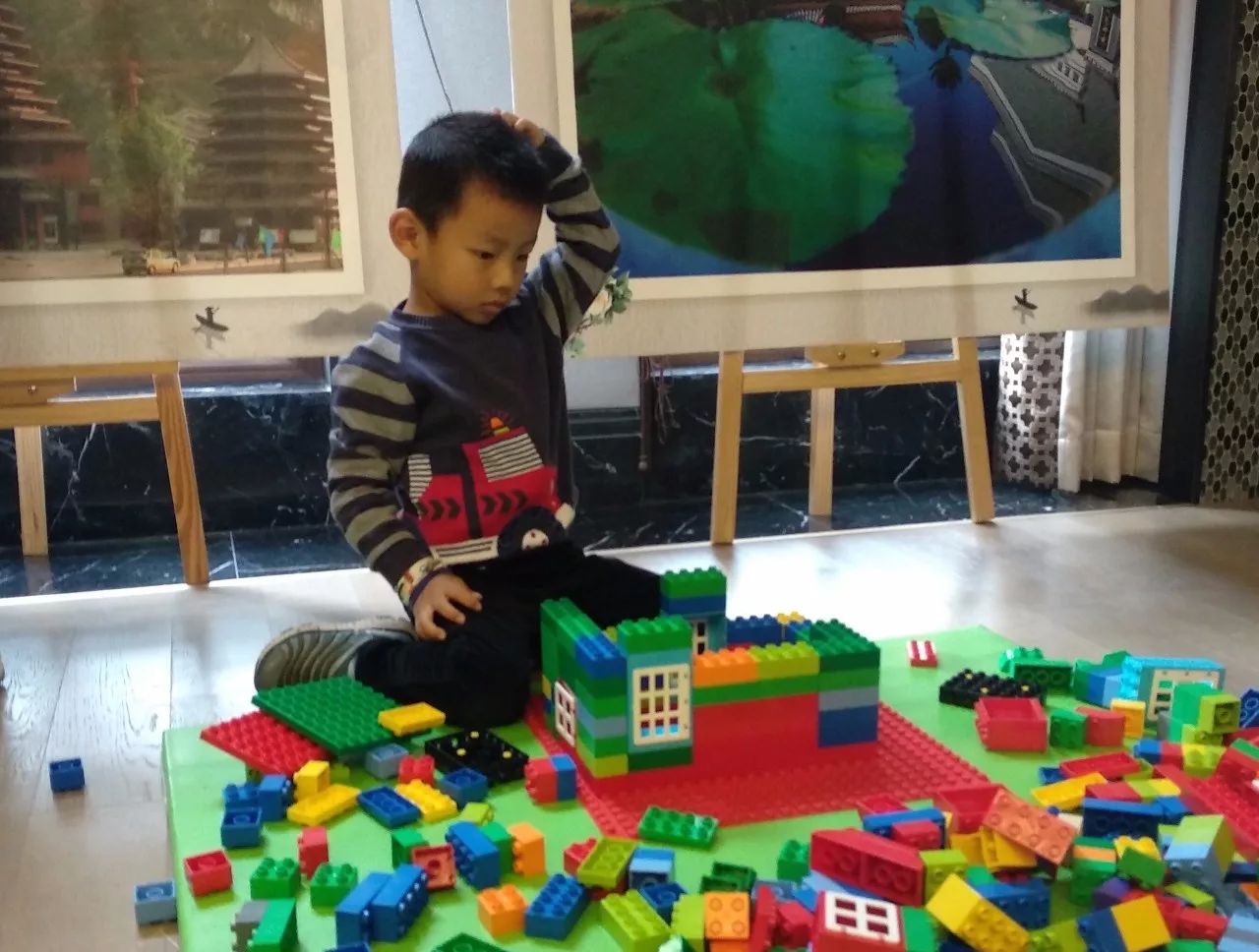 積木大賽,與自然美景的邂逅,尋找內(nèi)心的寧靜與創(chuàng)意之旅