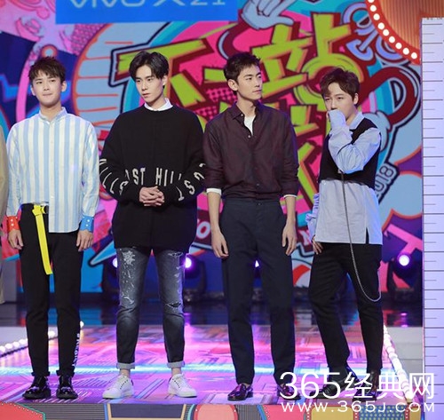 快樂(lè)大本營(yíng)最新一期,科技盛宴引領(lǐng)未來(lái)生活潮流