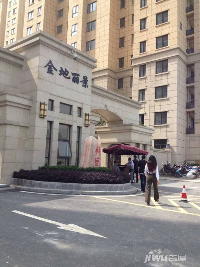 崗集金地麗景,小巷風情與最新價格魅力探索