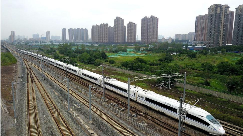 最新型高鐵,速度與舒適的極致融合