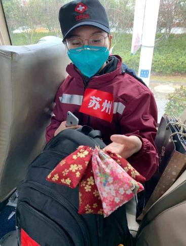 昆山護士招聘最新信息,昆山護士招聘最新信息——如何完成護士職位申請任務