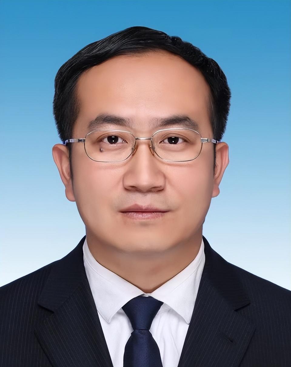 昆明市最新干部任免,自然美景探索之旅邀請啟動