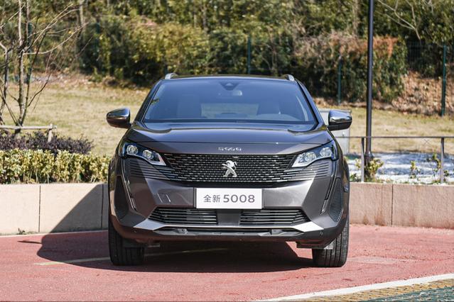 最新標(biāo)致車引領(lǐng)潮流,展現(xiàn)時(shí)尚新風(fēng)尚