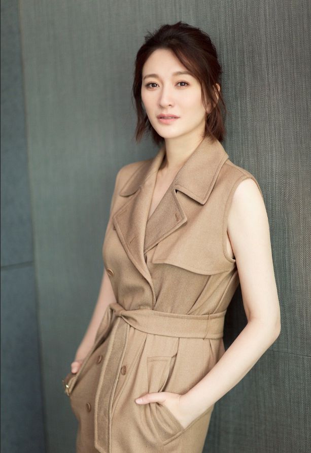 李小冉最新發型,時尚與友情的溫馨篇章