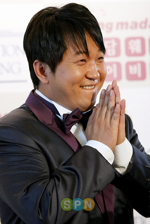 鄭亨敦最新綜藝節(jié)目,探索變化、學(xué)習(xí)與自信的力量之旅