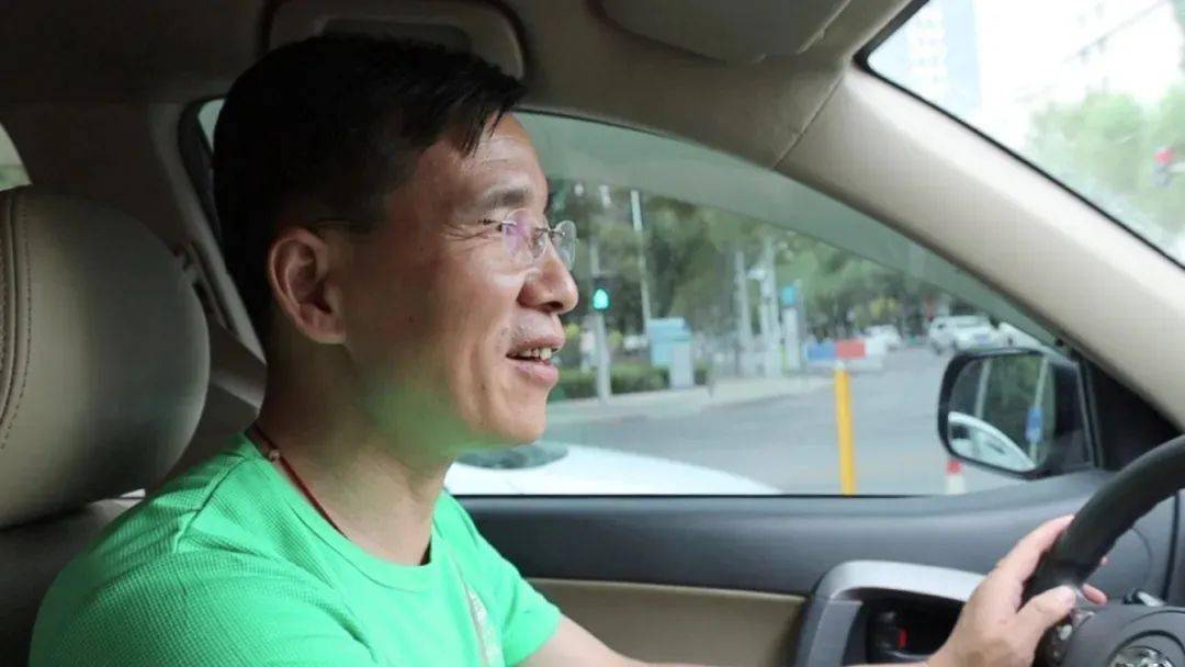 仙馬馬漢榮最新消息揭秘,小巷中的隱藏瑰寶