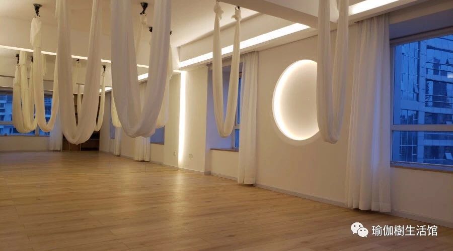 最新瑜伽館,愛(ài)與陪伴的日常時(shí)光