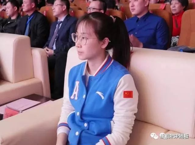 任丹丹最新時尚潮流分享閃耀亮相???