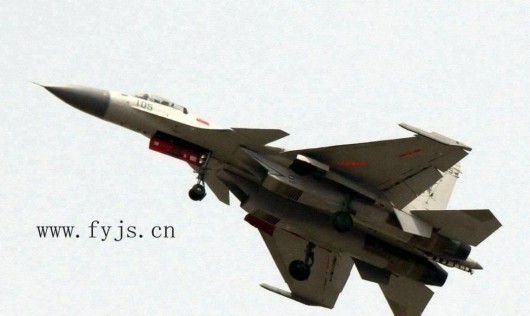 中國海軍航空兵驕傲,最新殲-15戰(zhàn)機(jī)亮相!