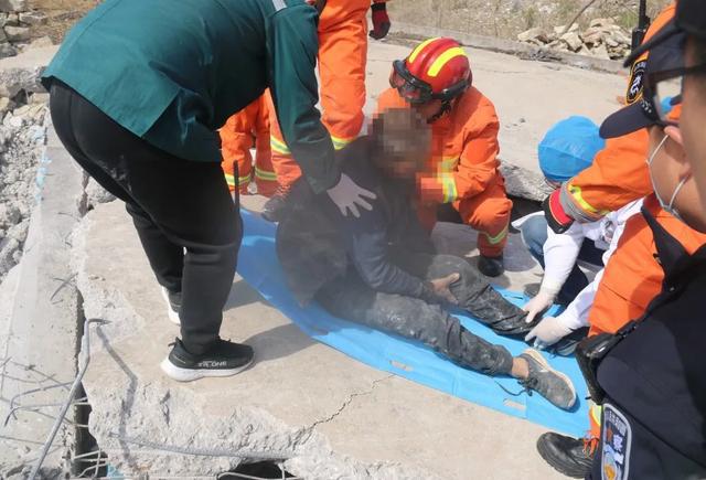 臨沂坍塌事件最新進(jìn)展,友情的小奇跡與日常溫馨故事