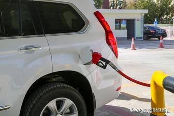 多維度視角下的最新油價格調整探討