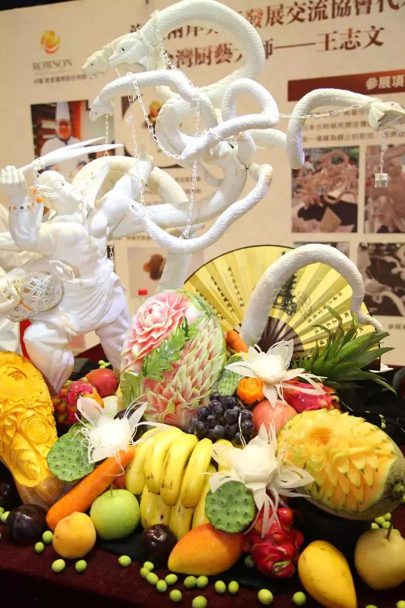 跨越隔閡的愛,最新章節分享與感動??