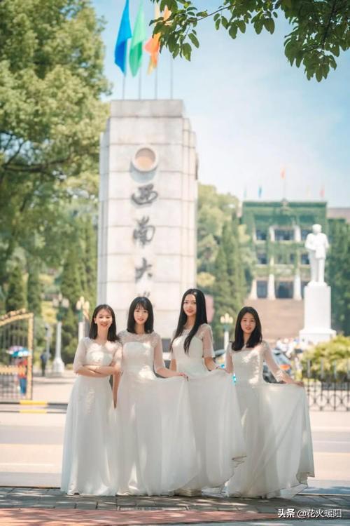 西南財經大學最新校草,蛻變之路,自信成就夢想之路